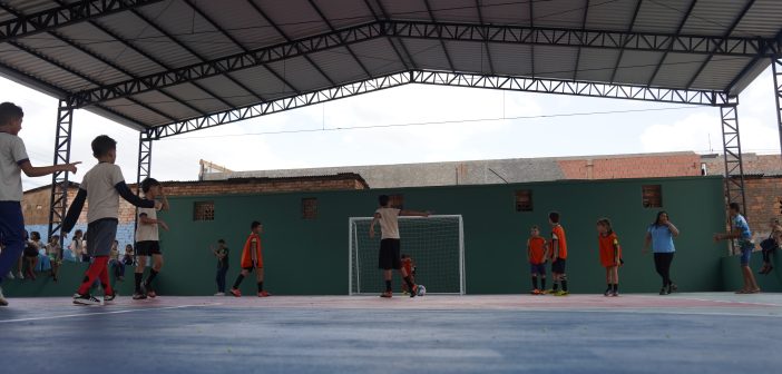 Nova quadra beneficia mais de 300 alunos de escola em Altamira